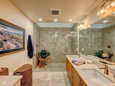 Building Photo - 1300 Burton St