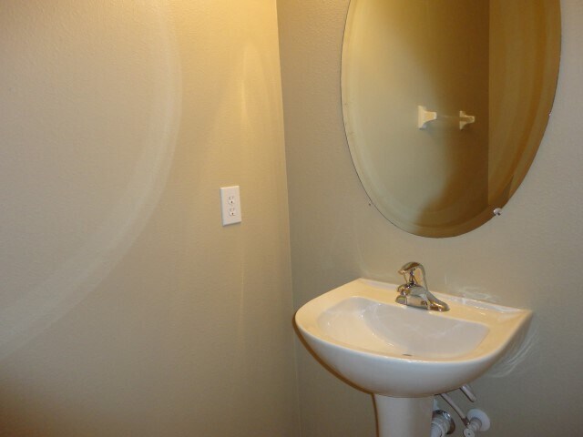Building Photo - 2324 Pesaro Cir