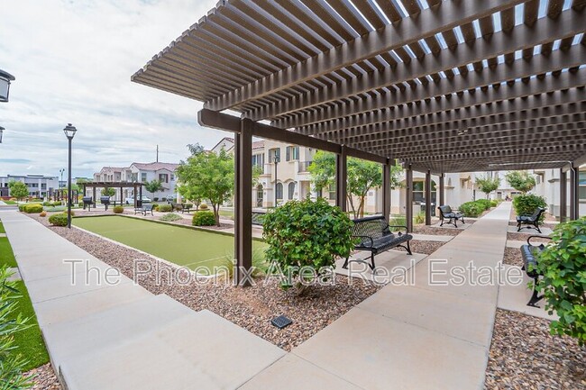 Foto del edificio - 4022 E Erie St