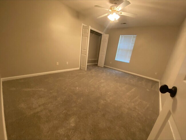 Foto del edificio - BEAUTIFUL 3 BEDROOM CONDO IN THE HARDIN VALLEY AREA!!!