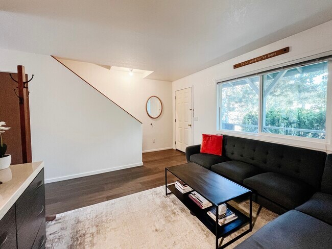 Downstairs - Living - 912 Public Ave