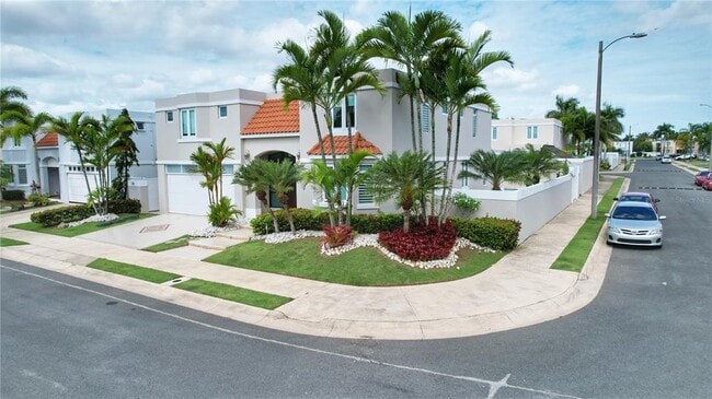 Building Photo - 633 PASEO LOS CORALES I