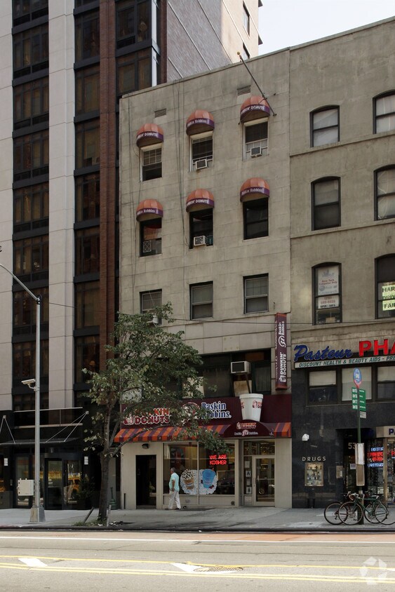 Building Photo - 51 E 34th St