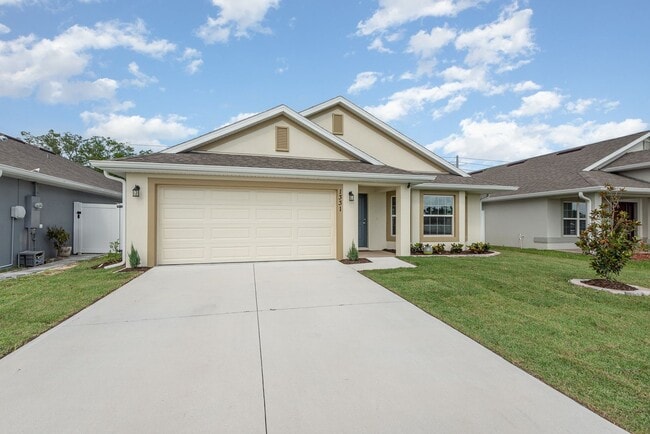 Foto del edificio - 3 Bedroom, 2 Bath Single Family Home