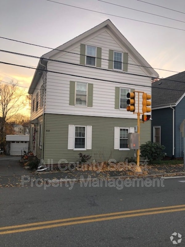 Building Photo - 69 Tremont St