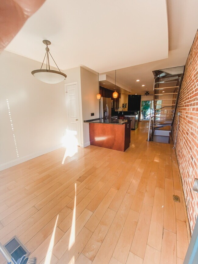 Foto del edificio - 1413 Anchor St