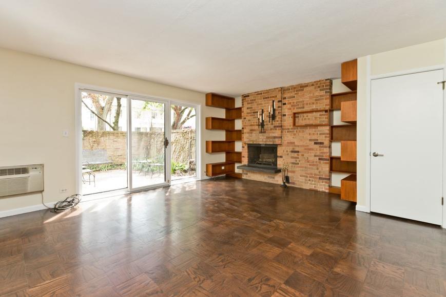 2 bedroom in Chicago IL 60657 - 2 bedroom in Chicago IL 60657