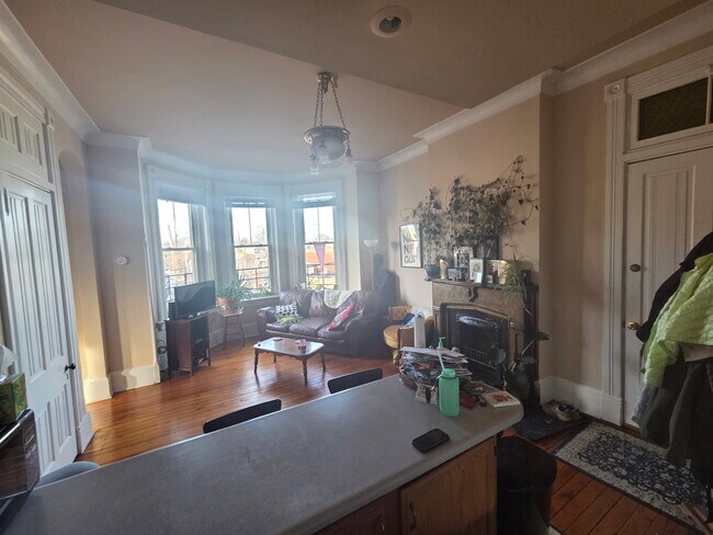 Building Photo - 1142 Saint Gregory St