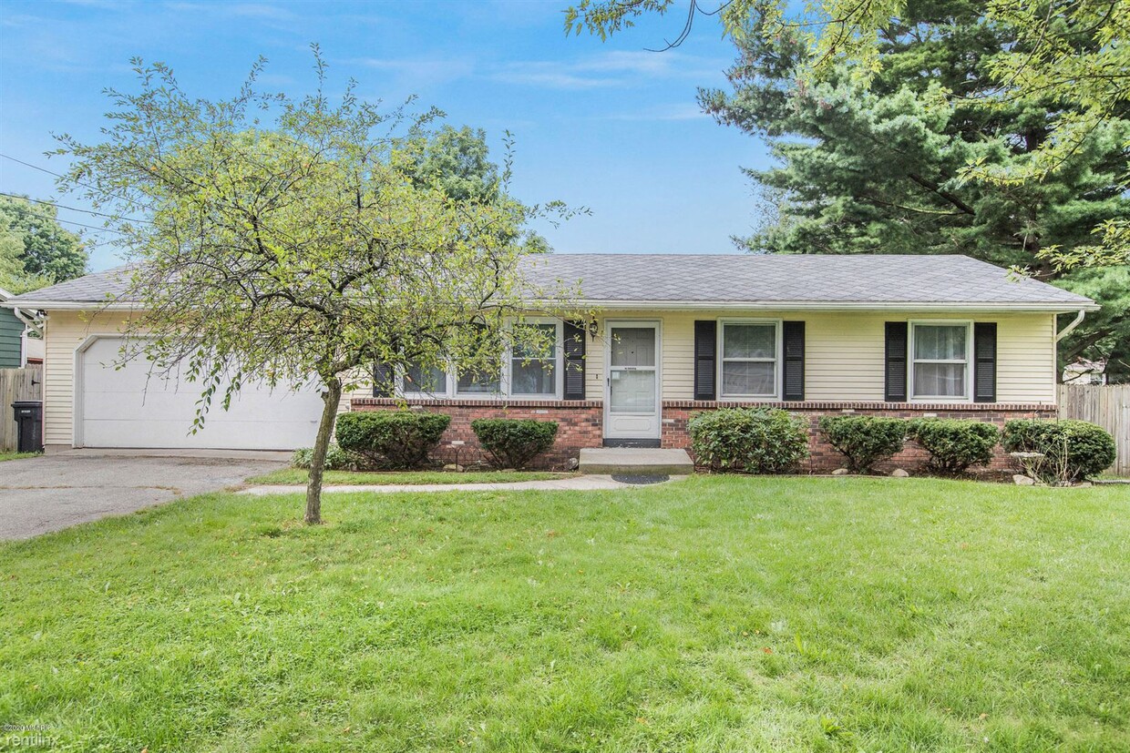 Primary Photo - 3 br, 2 bath House - 1720 Apple St