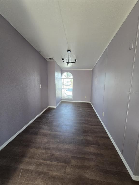 Foto del edificio - 617 Lemon St W