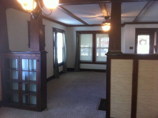 Foto del edificio - 108 S Rutland St