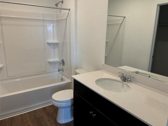 Building Photo - 1109 Catfish Ln
