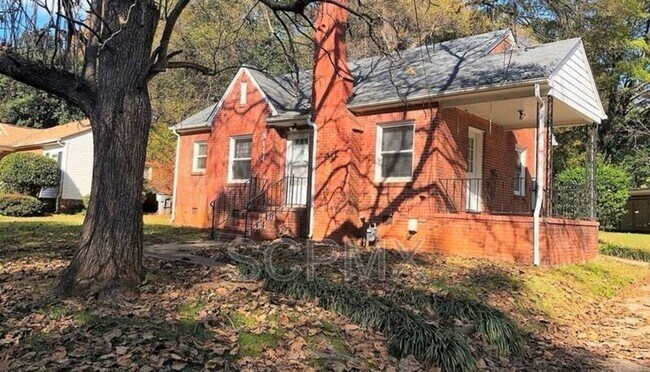 Foto del edificio - 3144 Maury St