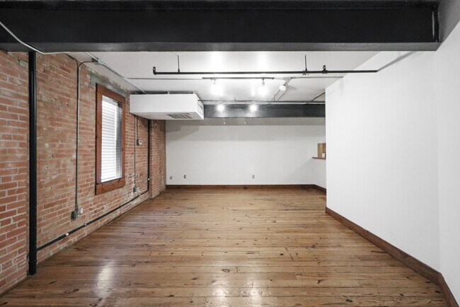 Foto del edificio - 1011 Wood St