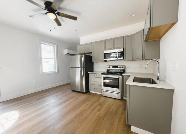 Cocina 2 - 208 State St