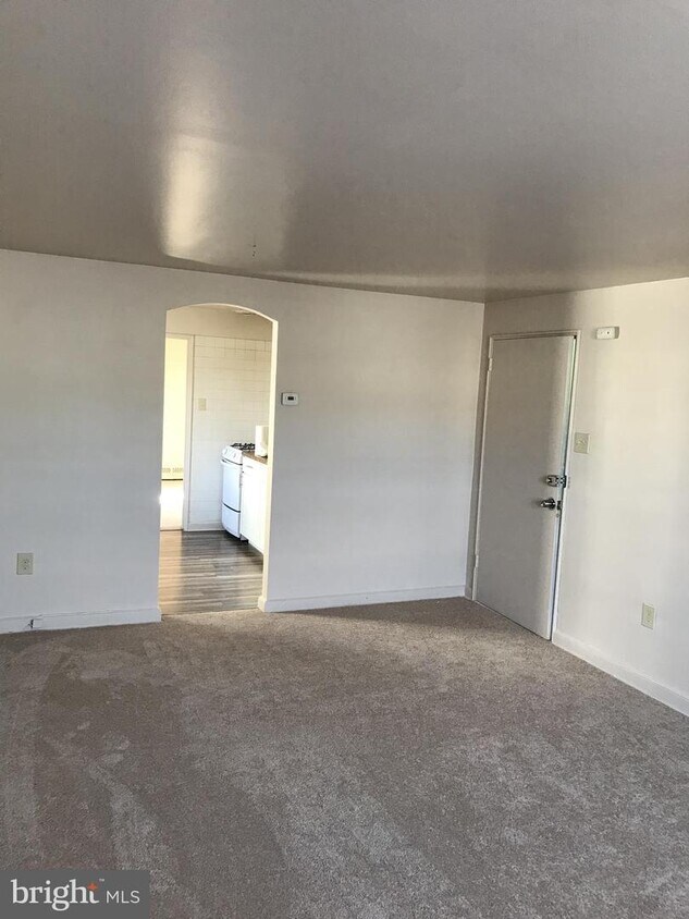 5909 Cottage St, Philadelphia, PA 19135 Room for Rent in Philadelphia