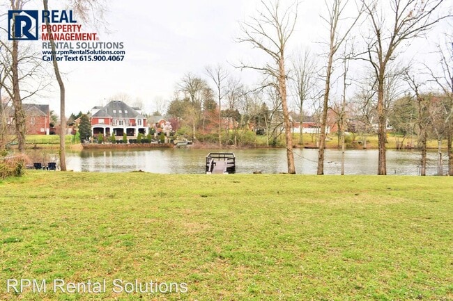 Building Photo - 3 br, 1 bath House - 1610 Lakeshore Drive