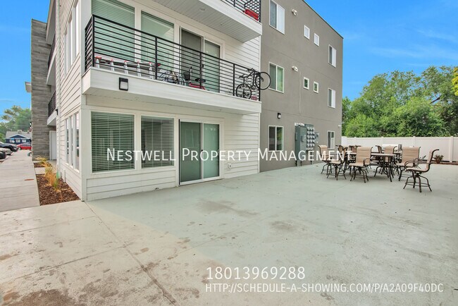 Building Photo - Great Millcreek Condo - 3 bed/2 bath