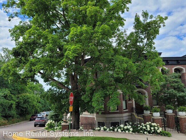 Foto del edificio - 2 br, 4 bath House - 544 Rice Street East