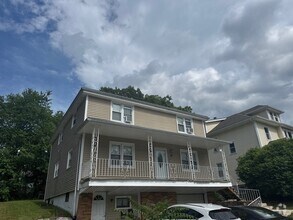 Building Photo - 72 Longfellow Rd
