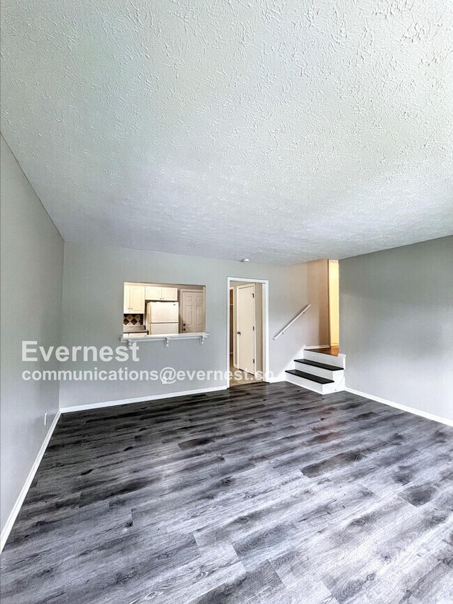 Foto del edificio - 4749 Colemont Pl