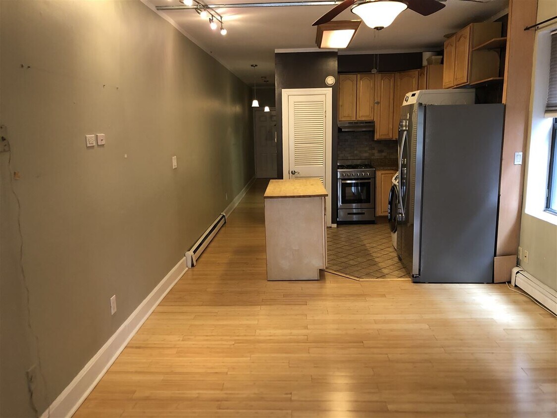 12 Audubon Ave Unit 306, Jersey City, NJ 07305 Condo for Rent in