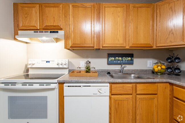 2HAB, 1BA, 800 ft² - Modelo - Princeton Park Apartments