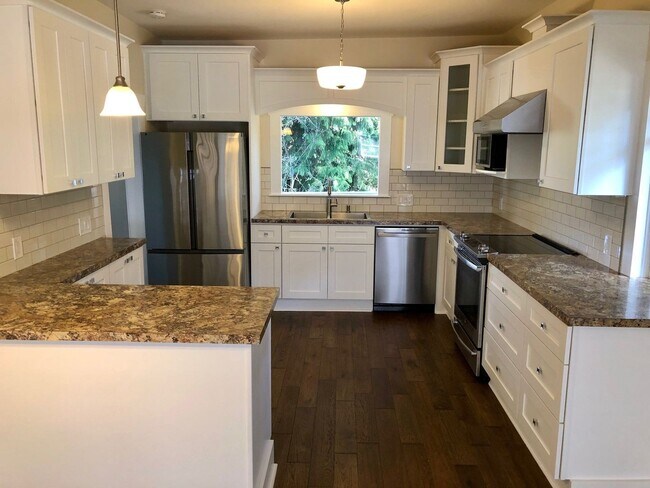 Foto del edificio - Remodeled 2 Bedroom 1 Bath Home in Downtow...