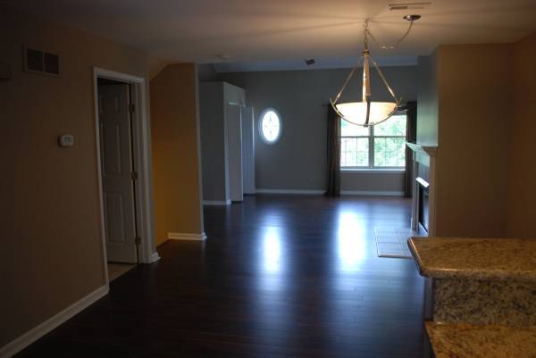 Sala de estar/Comedor - 697 River Park Village Blvd