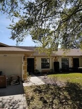 Building Photo - 2021 Saginaw Ct