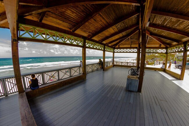 Foto del edificio - 122 NW Gardner St