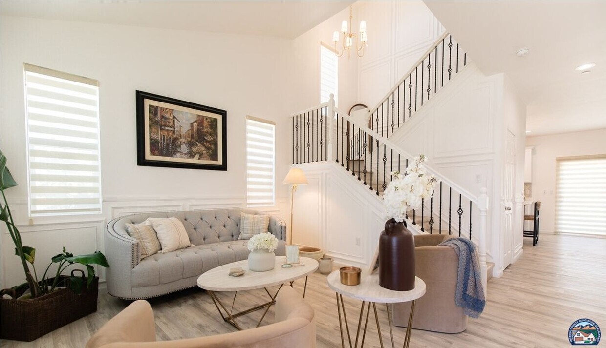 Foto del edificio - 624 Las Villas St