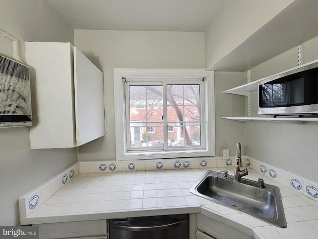 Foto del edificio - 3408 Gunston Rd