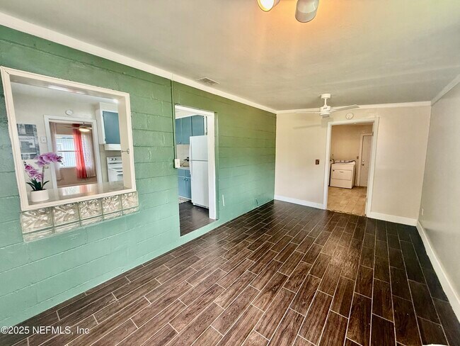 Foto del edificio - 1175 Woodruff Ave