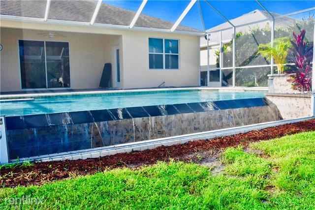 Building Photo - 3 br, 2 bath House - 9292 Palm Island Cir
