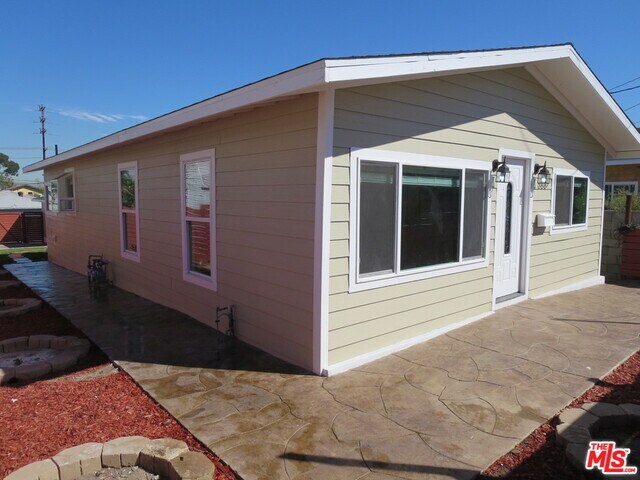 Primary Photo - 650 W Sepulveda St