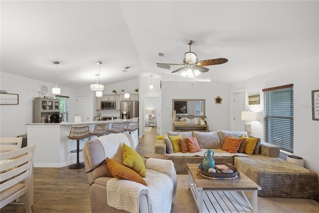 Foto del edificio - 21635 SW 82nd Loop