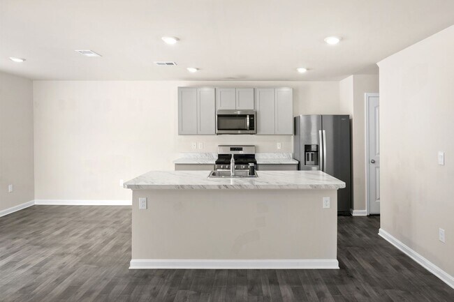 Building Photo - Beautiful 4-bedroom, 2.5 bath home for ren...