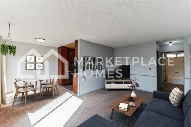 Building Photo - 9598 Carroll Canyon Rd