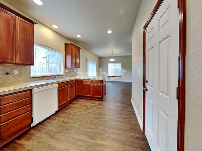 Foto del edificio - 1115 SE Rollins Ave