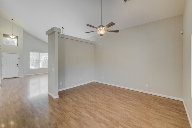 Foto del edificio - 16206 N 162nd Dr