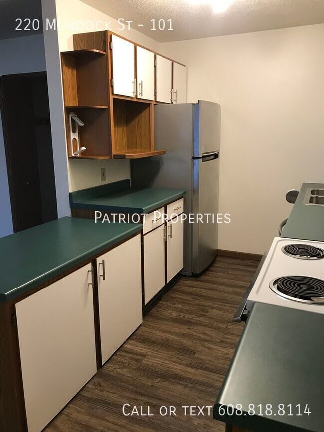 Building Photo - 2 bedroom/ 1 bath apartment in Tomah, WI