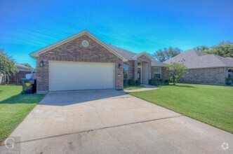 Building Photo - 2152 Sweet Bay Cir