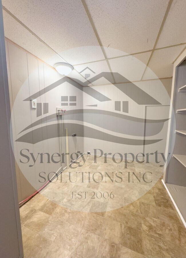 Foto del edificio - Crestline Home Available Now