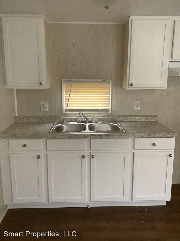 Foto del edificio - 2 br, 1 bath House - 825 Memphis Rd