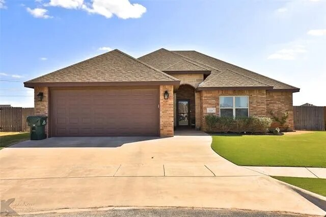Primary Photo - 7226 McLeod Dr