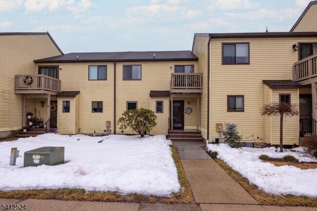 Foto del edificio - 7 Lake Ct