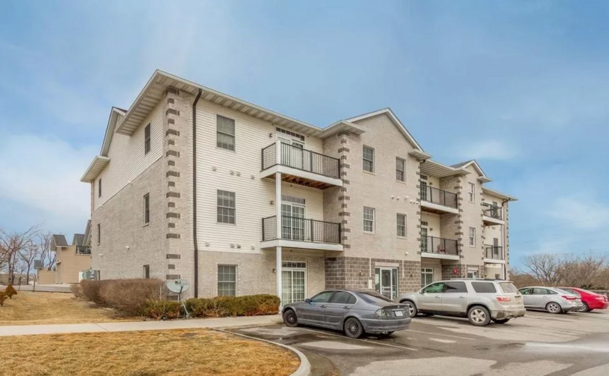 $200 Signing Bonus! 1 Bedroom Condo Available August 1st, 2026 - 1 Bedroom Condo Available August 1st, 2026