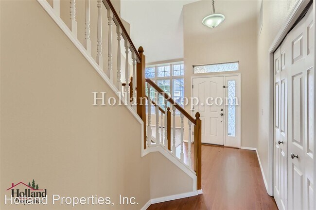 Foto del edificio - 4 br, 3 bath House - 12860 SW Harlequin Dr