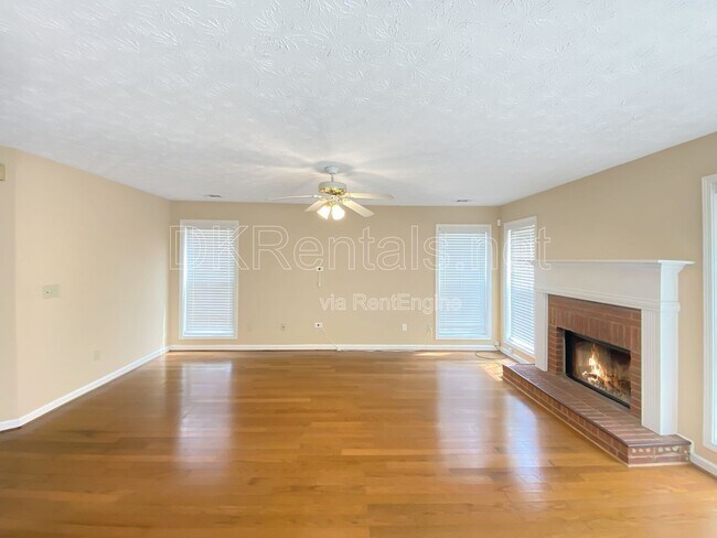 Photo - 1704 Riverlanding Cir House